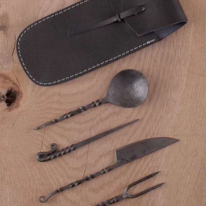 Deepeeka Middeleeuwse Bestekset Met Leren Buidel 4 Deepeeka Middeleeuwse Bestekset Met Leren Buidel - Afbeelding 2